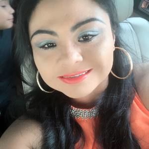 Meet your Posher, Alma